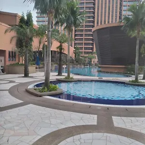 times-square-super-suite-at-kl.kualalumpurs-hotels.com/